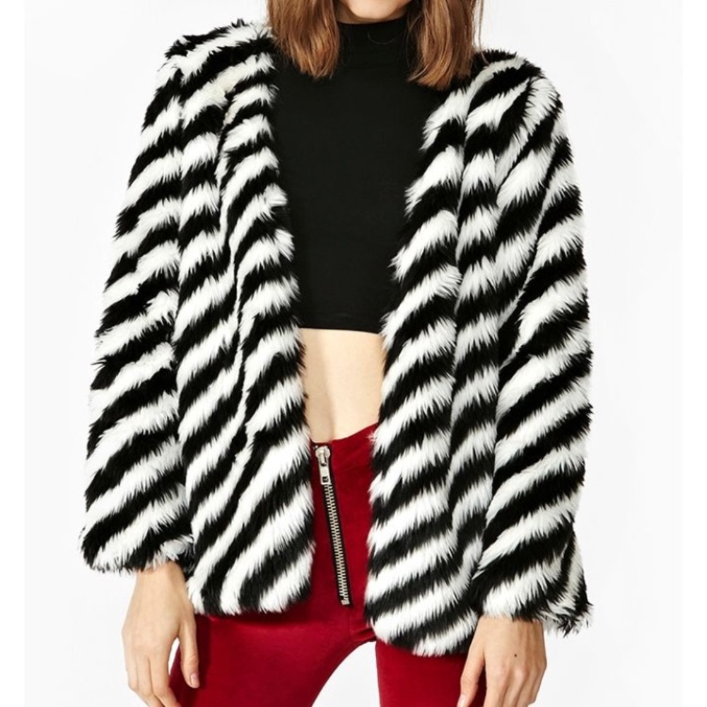 NWTS nasty gal wild striped fur jacket s/m - Picture 4 of 8